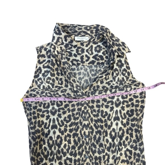 Equipment Femme silk leopard print button up shirt dress size XS sleeveless - Picture 7 of 8
